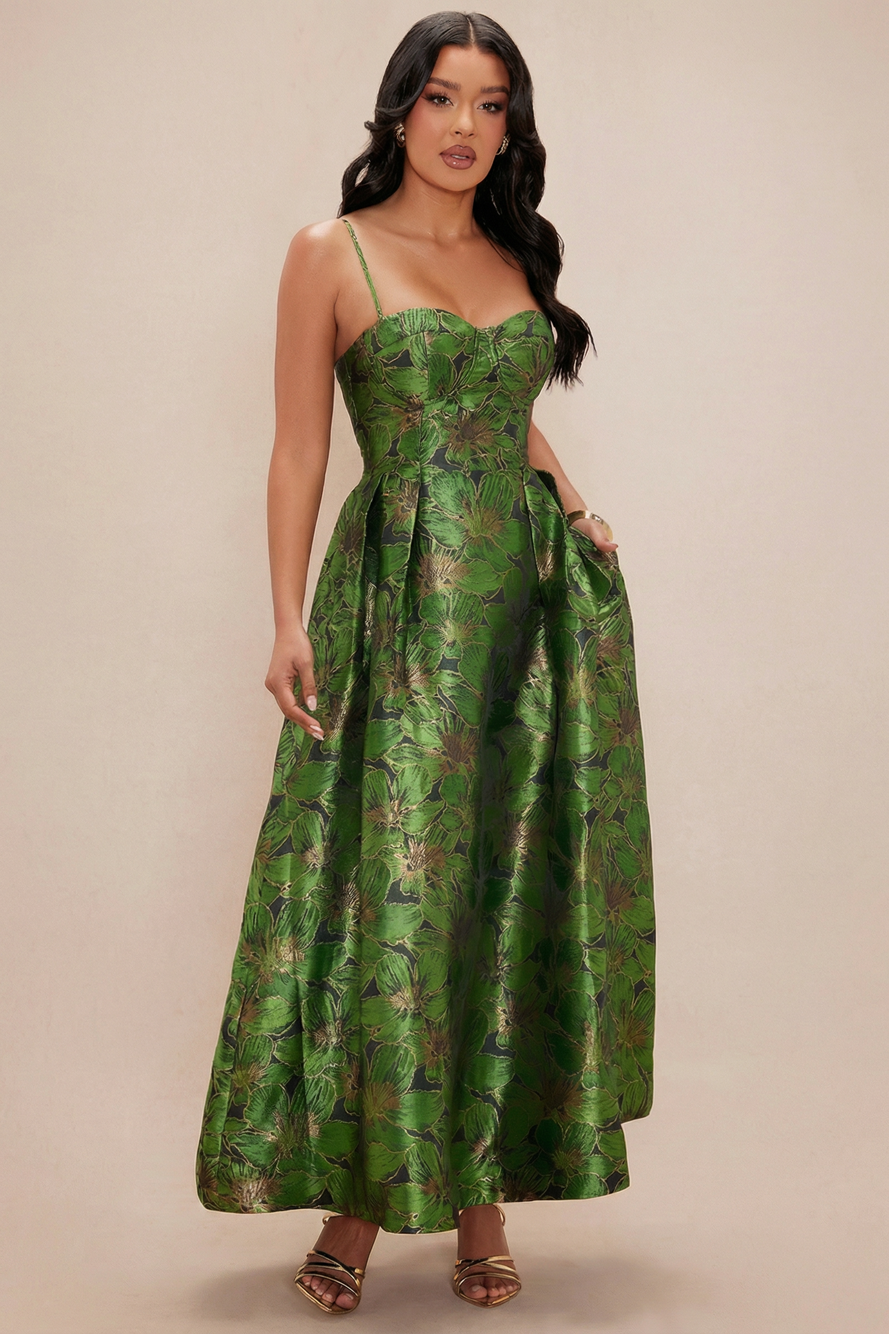 Vestido Largo de Tirantes con Estampado Floral Brocado Verde